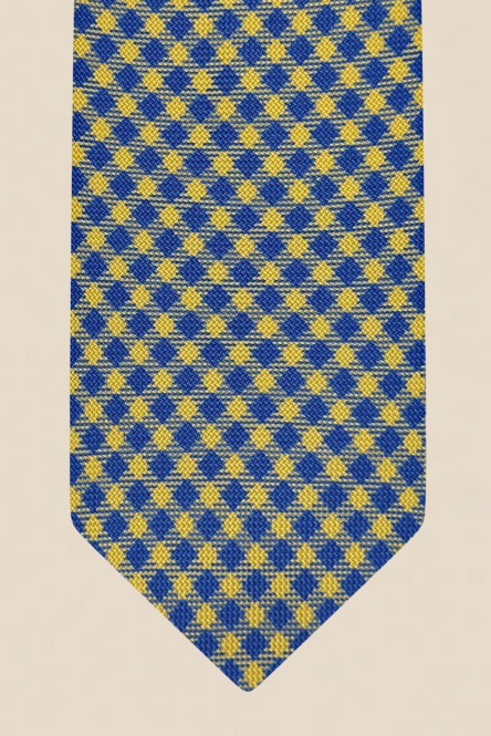 Silk tie