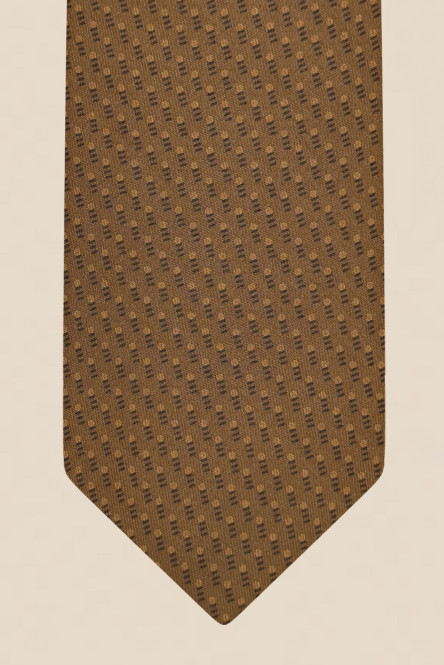 Silk tie