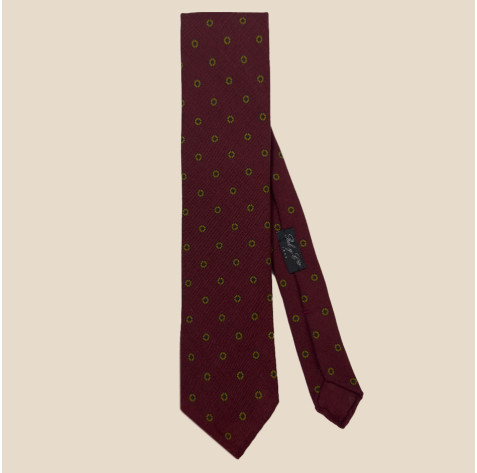 Wool tie