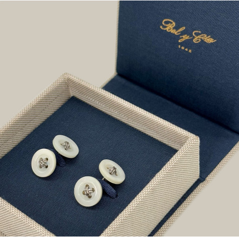 Cufflinks