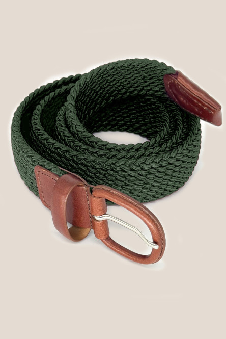 Green pleated belt